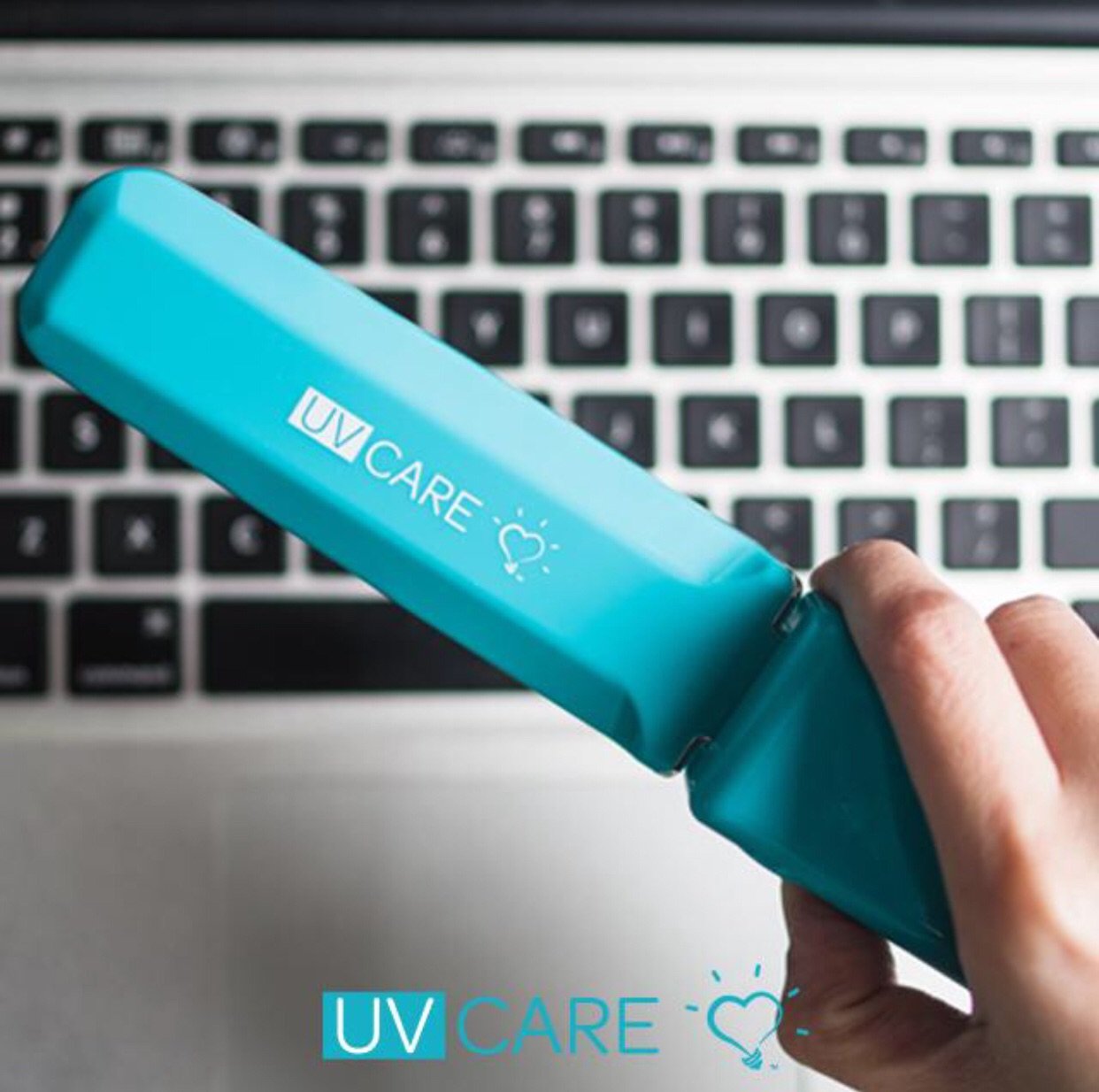 PREORDER UV Care Pocket Sterilizer: Vogue Collection (TWO MONTHS TURNAROUND TIME)